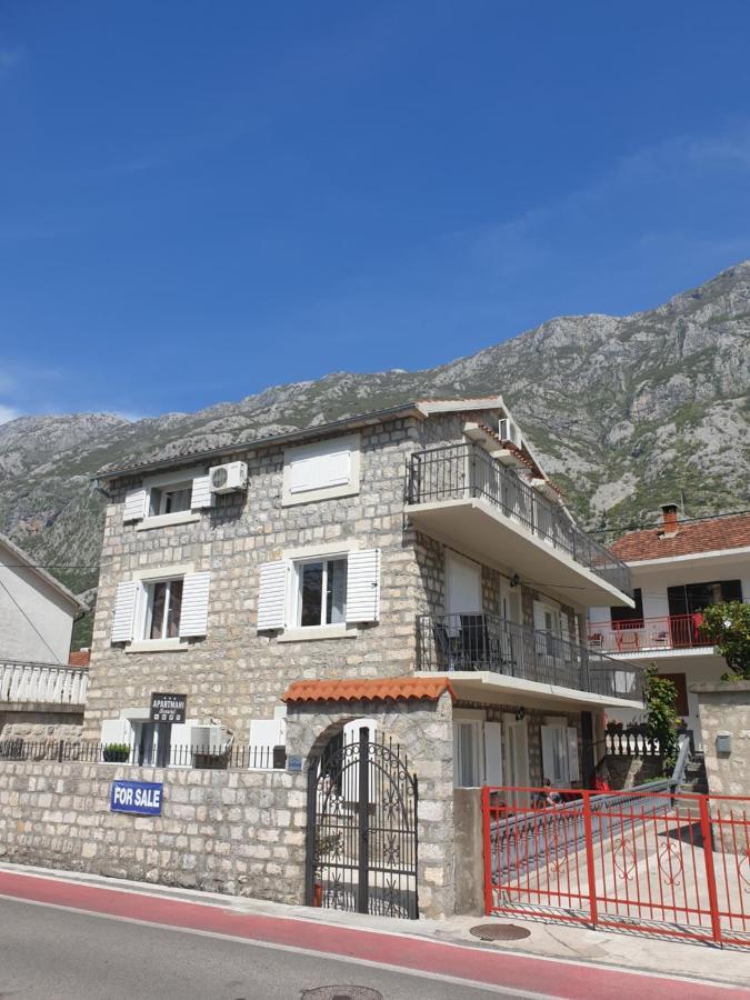 Savic Apartments Kotor Oda fotoğraf